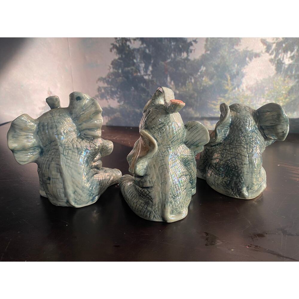 Vintage Ceramic Elephant Figurines - Set of 3 - Adorable Sitting Poses - Picture 4 of 7